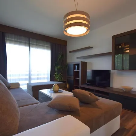 Antonija Lejlighed *